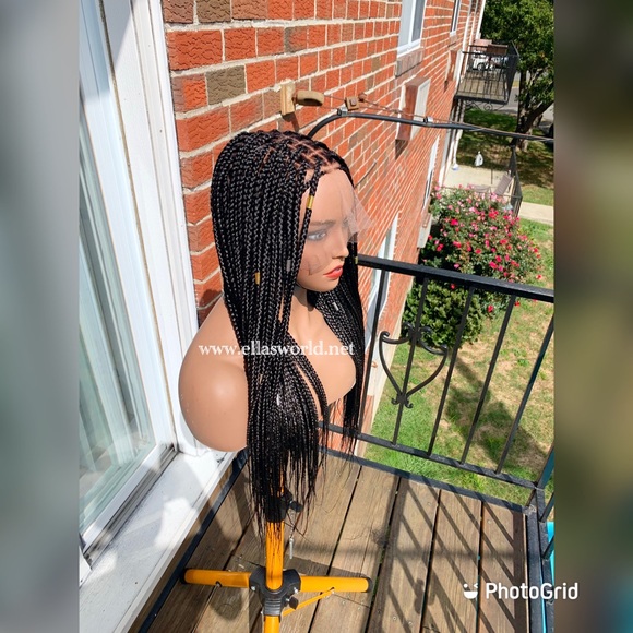 Knotless box braid wig (full lace) - Picture 3 of 15